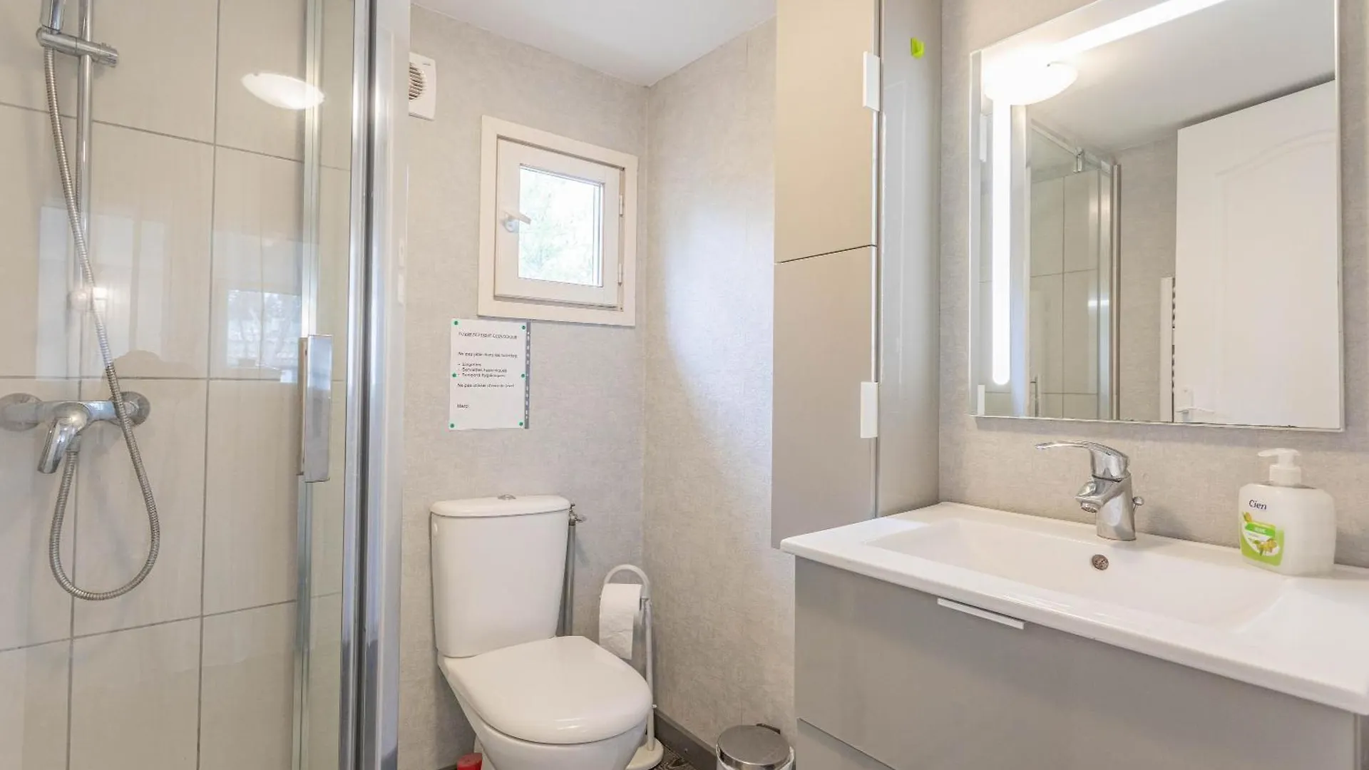 Joli Bungalow Roquebrune-sur-Argens Holiday home