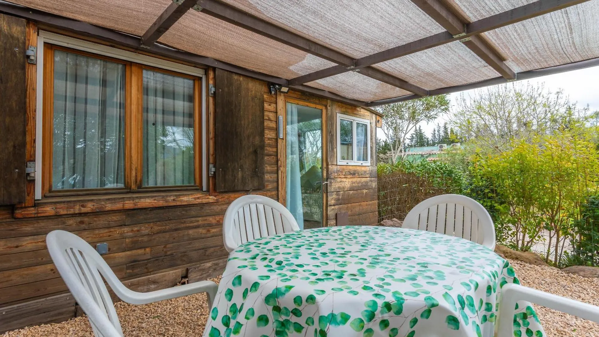 Joli Bungalow Roquebrune-sur-Argens 0*,